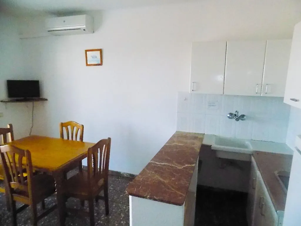 Ferienwohnung Apartsalou San Jordi La Pineda